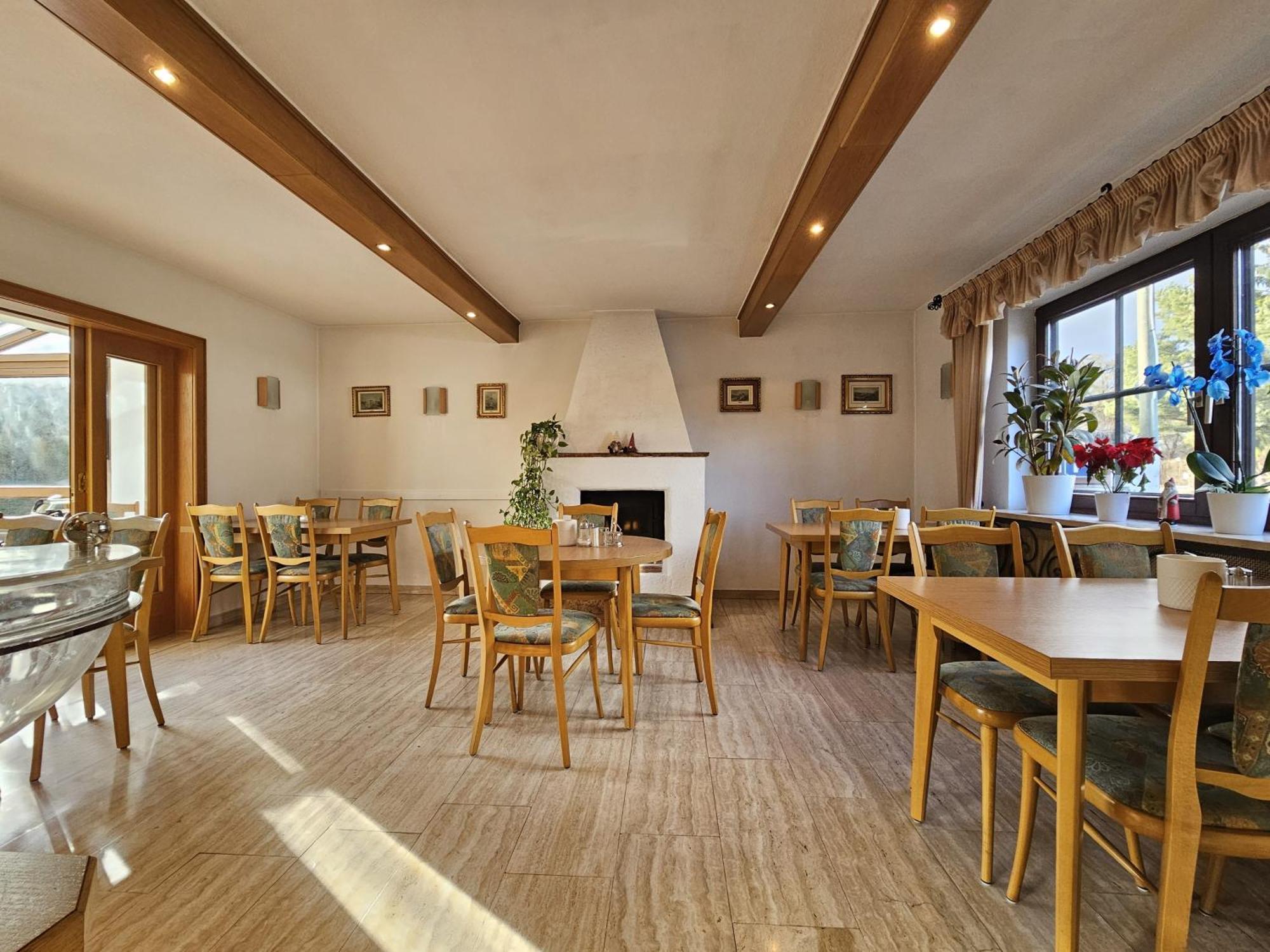 Arrivel Am Bergson - Bisher Neuner 3*